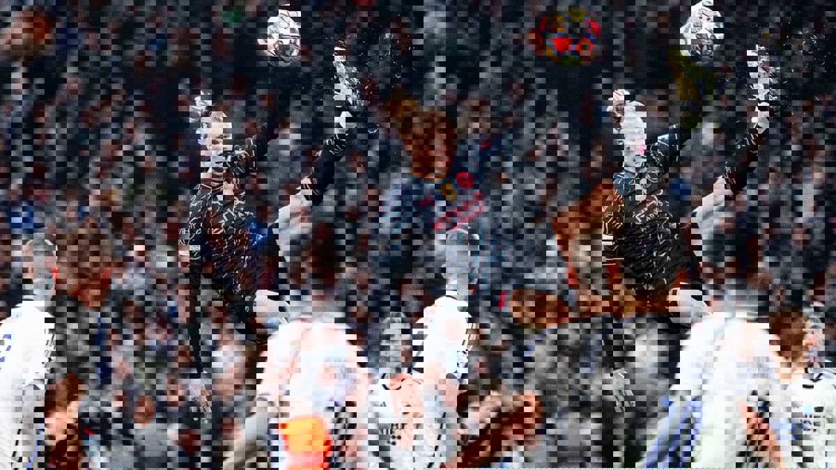 كم بلغ ارتفاع قفزة هالاند المذهلة أمام كوبنهاغن؟ (فيديو)