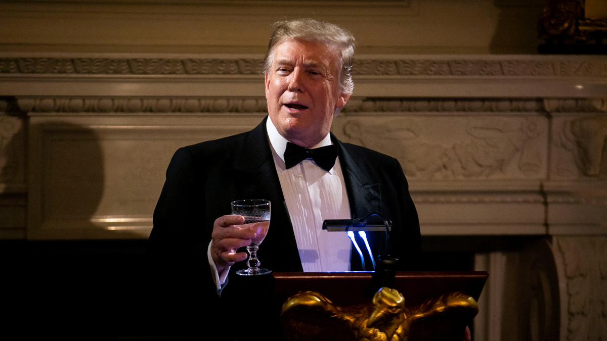 ترامب يجمد كل أصول الحكومة الفنزويلية في الولايات المتحدة