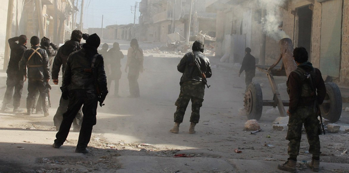 تعزيزات عسكرية روسية تصل إلى مدينة دير الزور