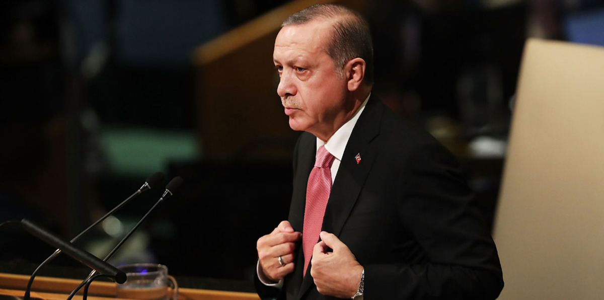 مجلة فرنسية تصف أردوغان بـ"الديكتاتور".. وأنقرة تحتج (صورة)