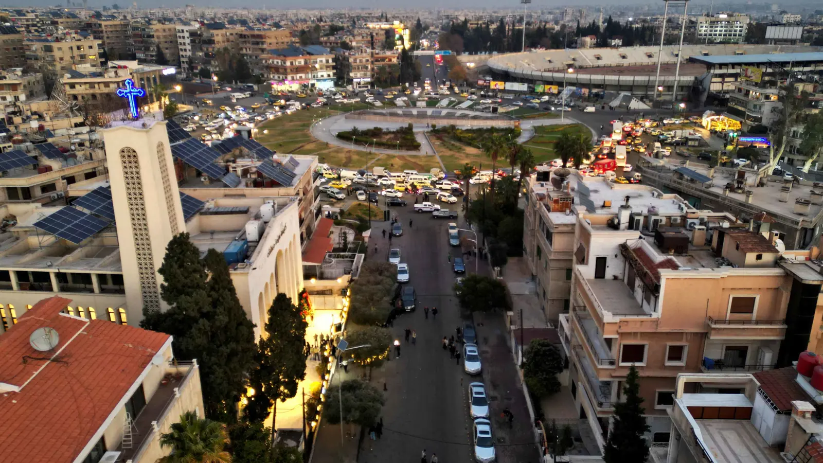 معارضون سوريون يرفضون رفع العقوبات الأمريكية.. إلا بشرط