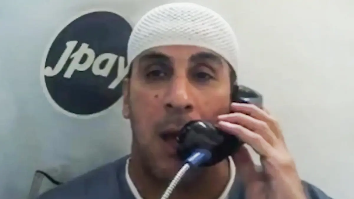 عودة الكويتي ياسر البحري بعد 12 عامًا في السجون الأمريكية (فيديو)