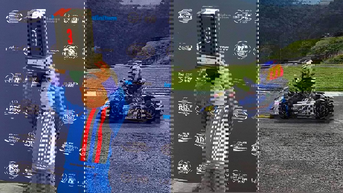 يحمل رخصة قيادة للسيارات الرياضية.. ماتيو غارسيا معجزة سباقات بعمر 4 سنوات (صور)