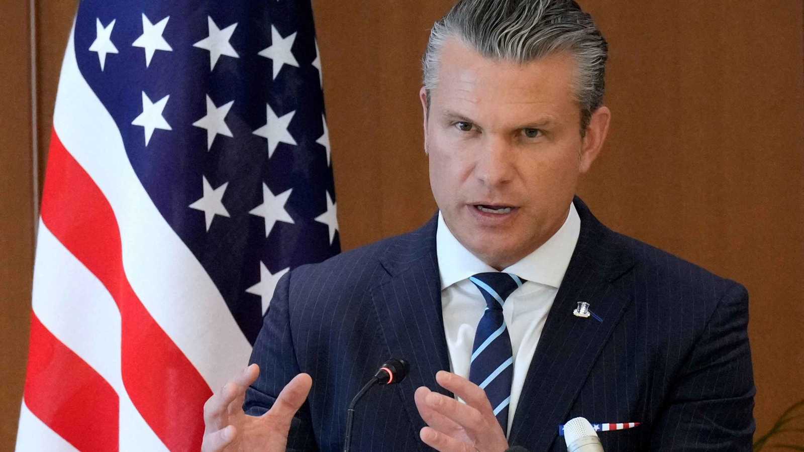 الجيش الأمريكي يعلن استهداف قارب جديد في البحر الكاريبي (فيديو)