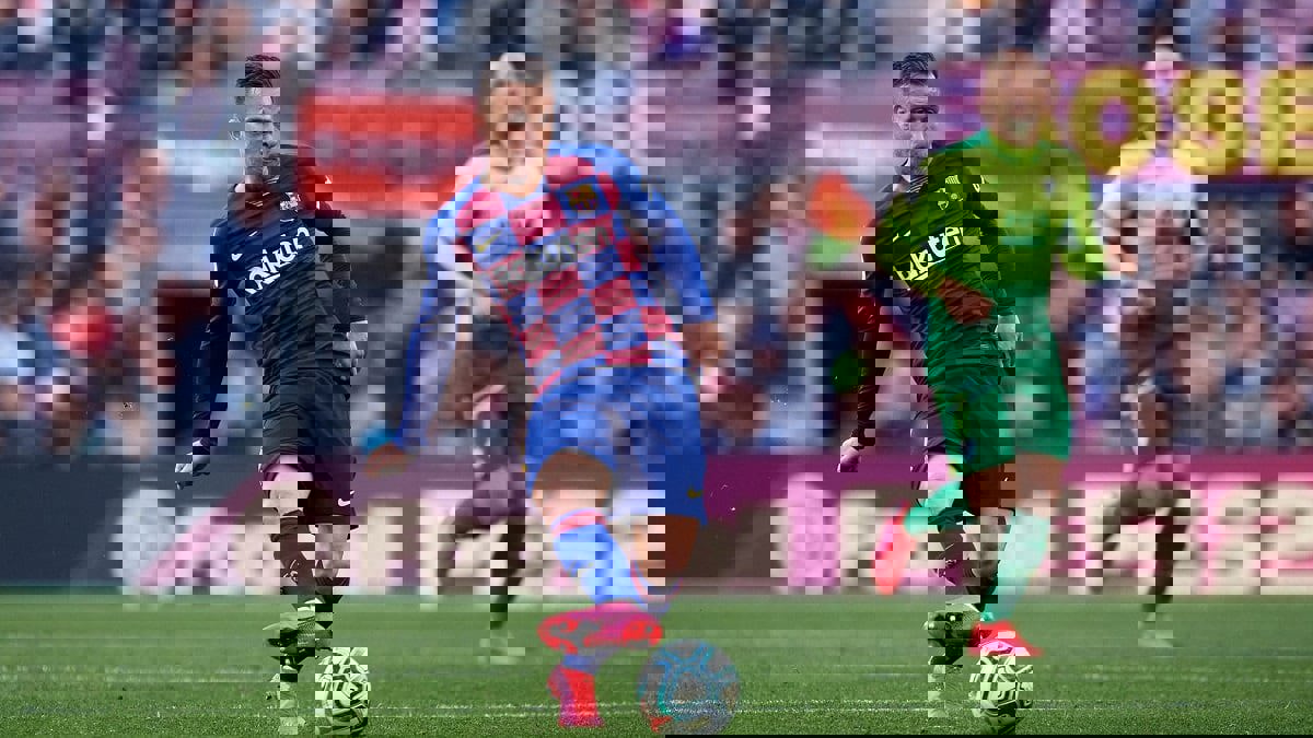 آرثر يرفض لعب دوري أبطال أوروبا مع برشلونة