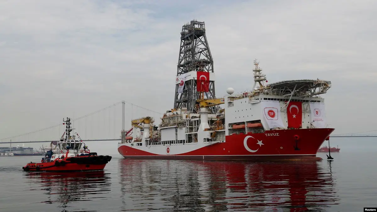 سفينة تركية تعرضت لهجوم قراصنة قبالة سواحل نيجيريا تصل إلى غانا‎