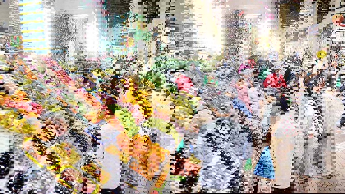 تفاح إيراني يثير غضب الكويتيين