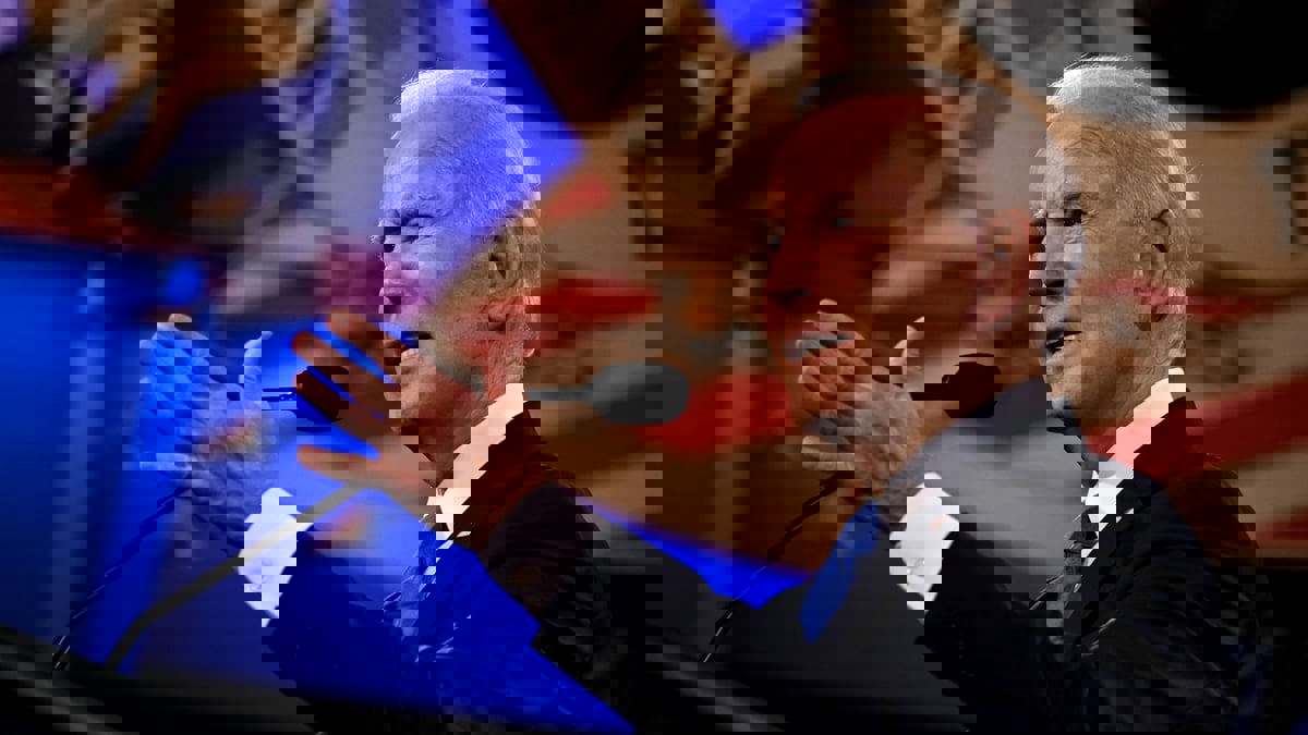 رسالة من أكاديمي إماراتي إلى الرئيس الأمريكي