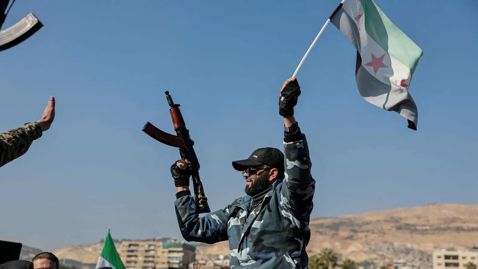 "الوثائق المنسية" تشعل فتيل عمليات التصفية في سوريا