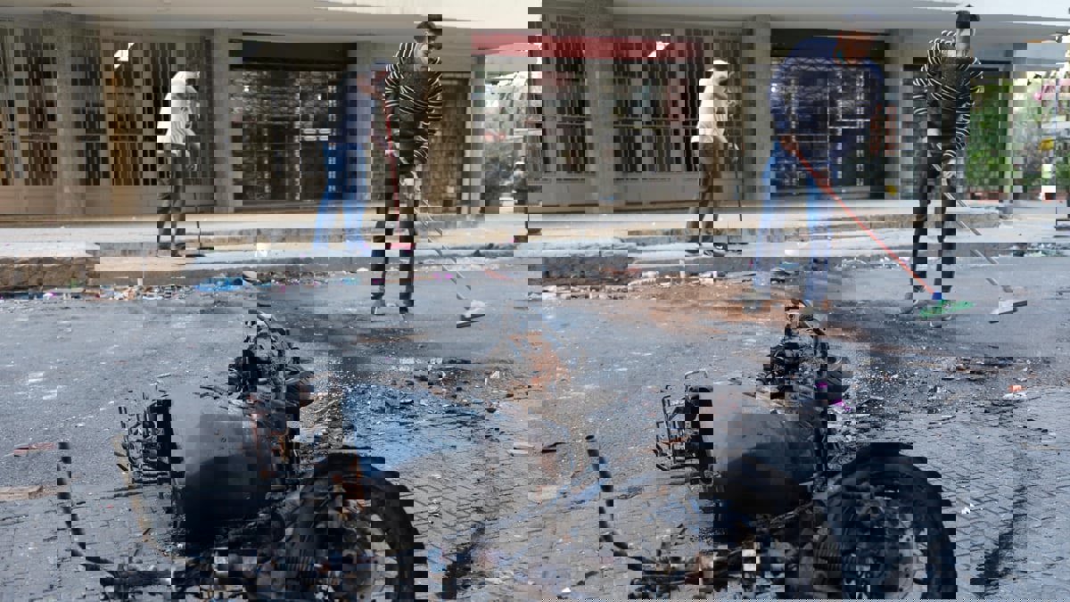 أدانت أعمال العنف.. إيران: بيروت ستتغلب على الفتن