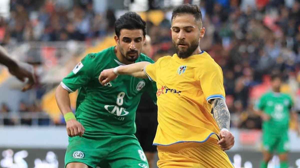 بعد قذف زميلهم بـ"حجر".. حكام الدوري العراقي يضربون عن إدارة المباريات