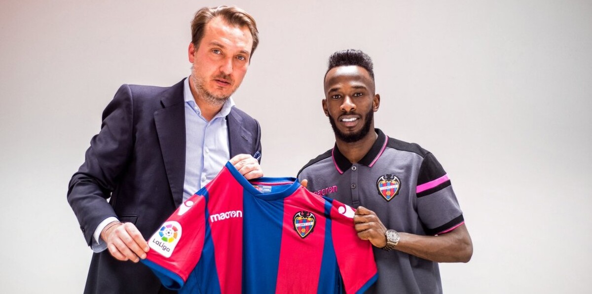 فهد المولد يتحين فرصته من على مقاعد البدلاء في ليفانتي