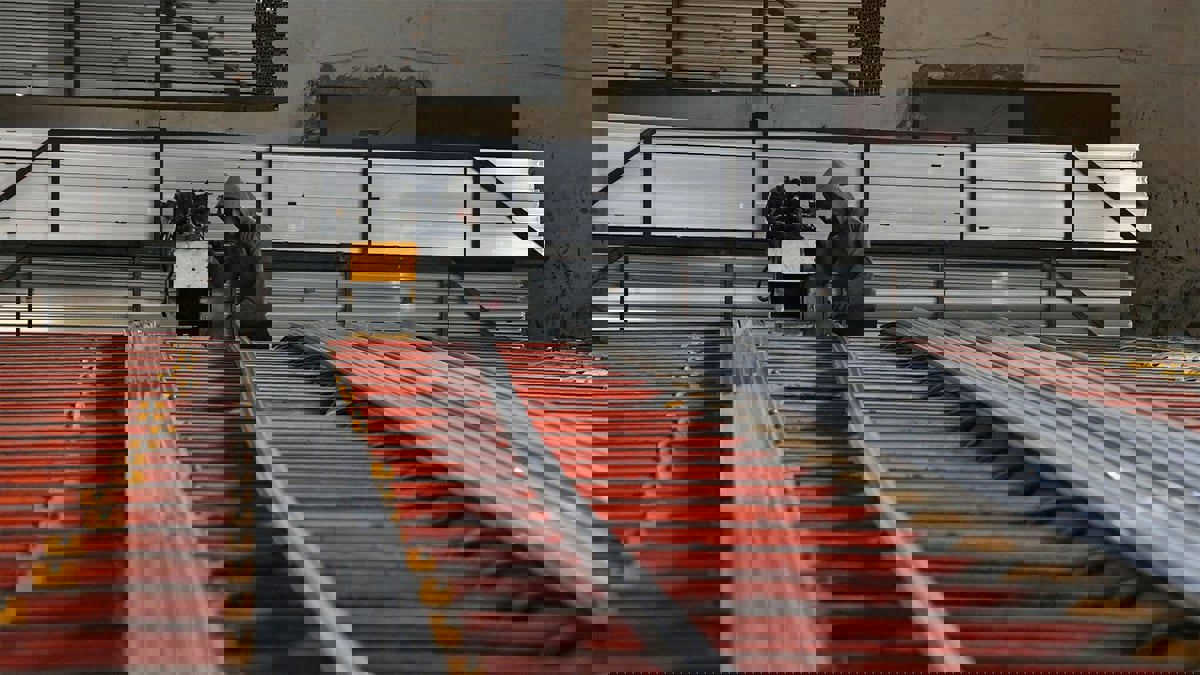 "سفرستال".. عملاق الصلب الروسي ينصهر أمام العقوبات الأوروبية