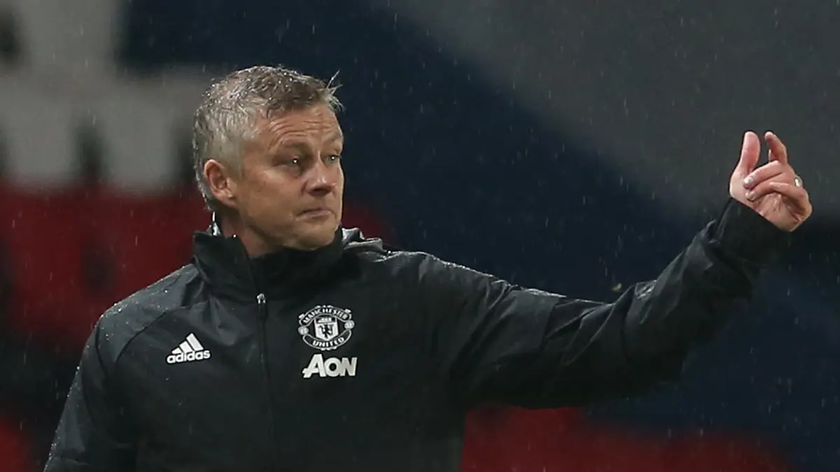 سولشاير "يحبس دموعه" ويعترف بأنه يستحق الإقالة من تدريب مانشستر يونايتد