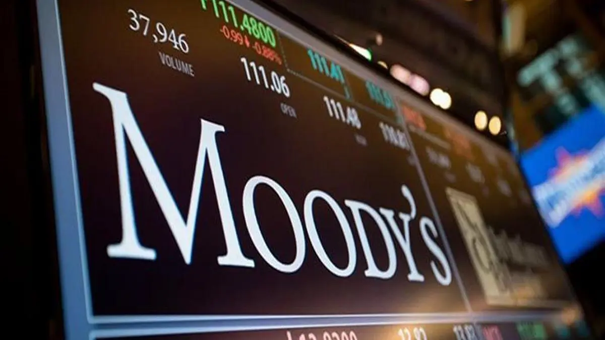 موديز تتبنى نظرة مستقبلية "سلبية" للأنظمة المصرفية في الخليج