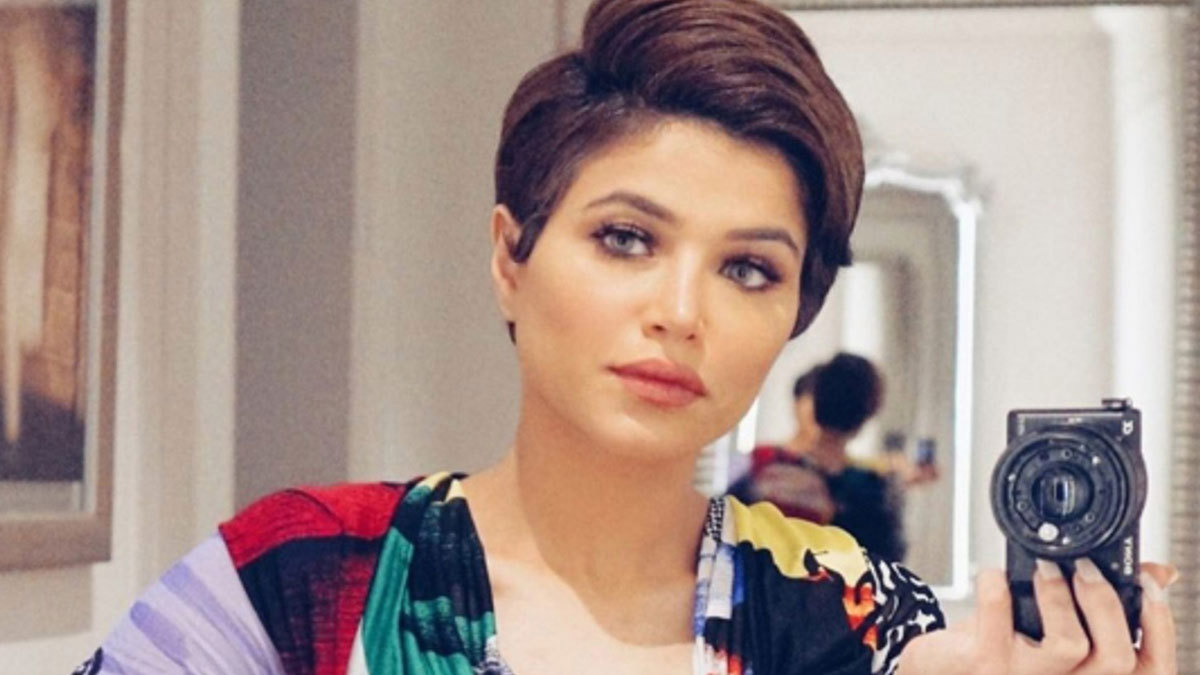 فتح تحقيق بالكويت بشأن مقطع إساءة الفاشنيستا نهى نبيل لطفلها