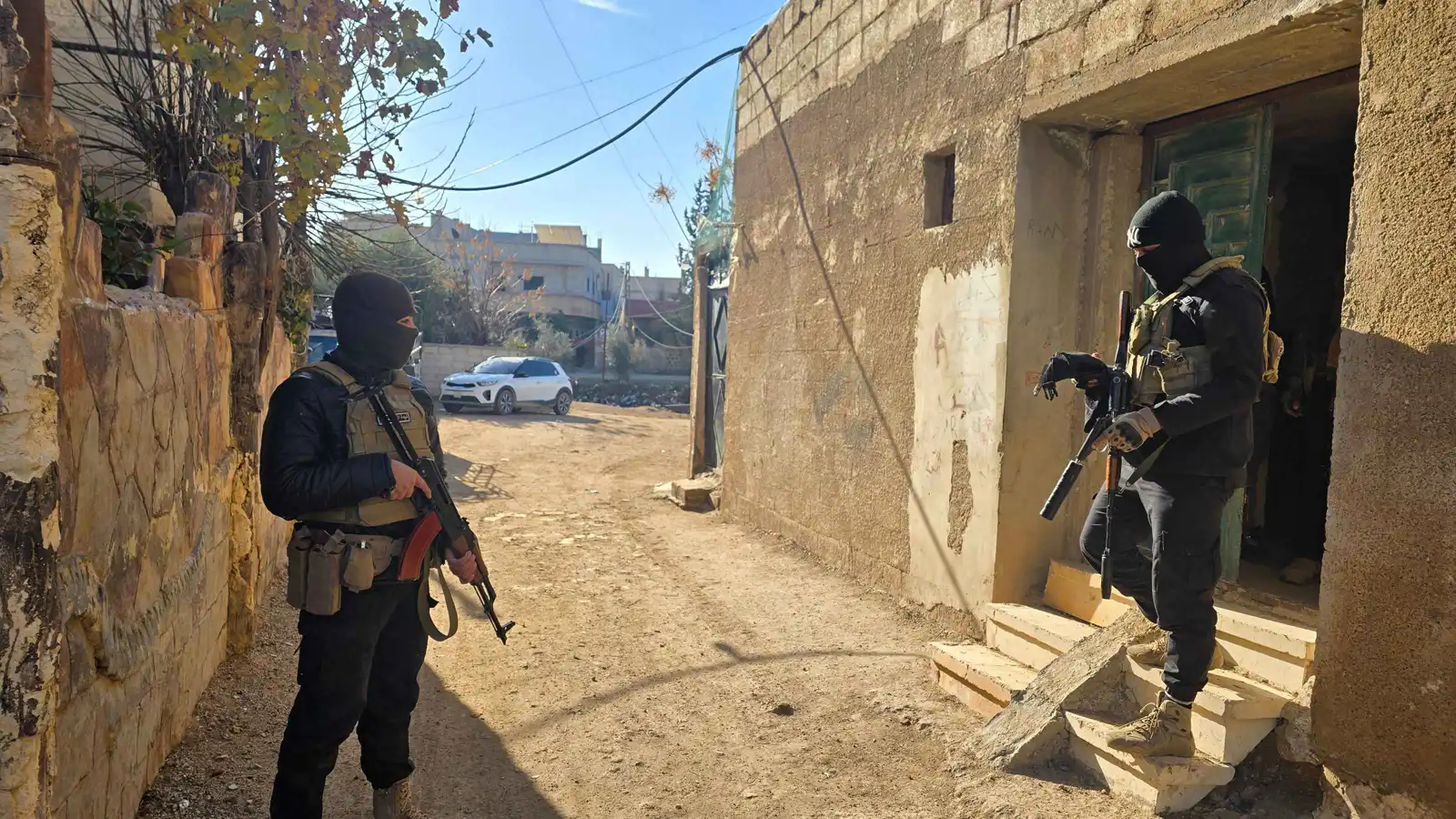 قبل "ساعة الصفر".. الأمن السوري يعتقل عنصرًا من داعش في الكسوة