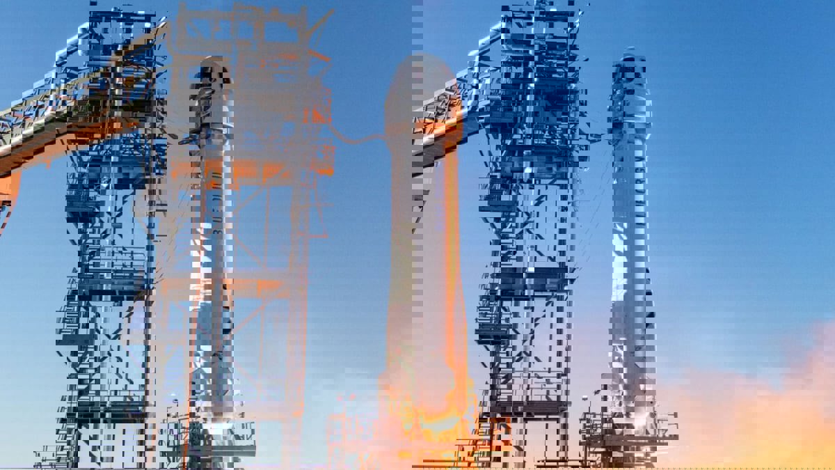 "بلو أوريغن" تنجز بنجاح ثالث رحلة مأهولة إلى الفضاء