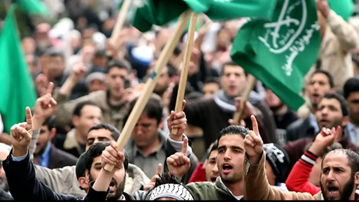 تنظيم "الإخوان" على صفيح ساخن.. ماذا بعد الهزيمة؟