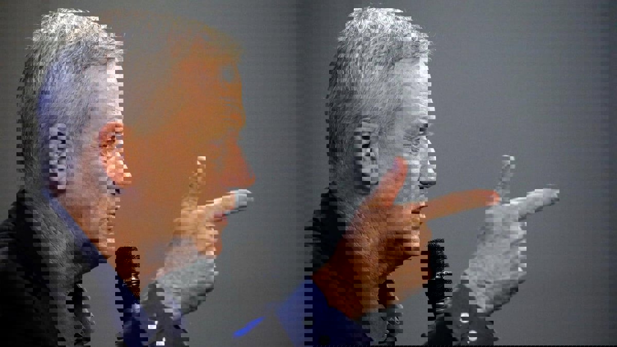 غانتس: إسرائيل ستزيل أي تهديد تسببه إيران