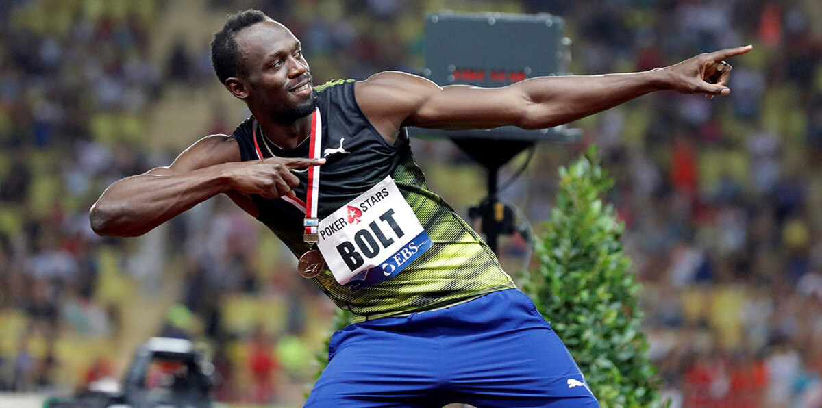 لماذا رفض يوسين بولت مقارنة نفسه بإبراهيموفيتش؟ (فيديو)