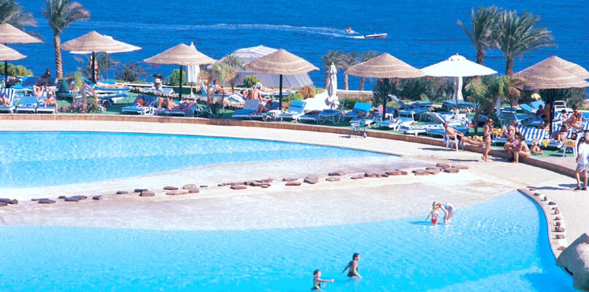 شرم الشيخ تفتقد السياح الروس والبريطانيي