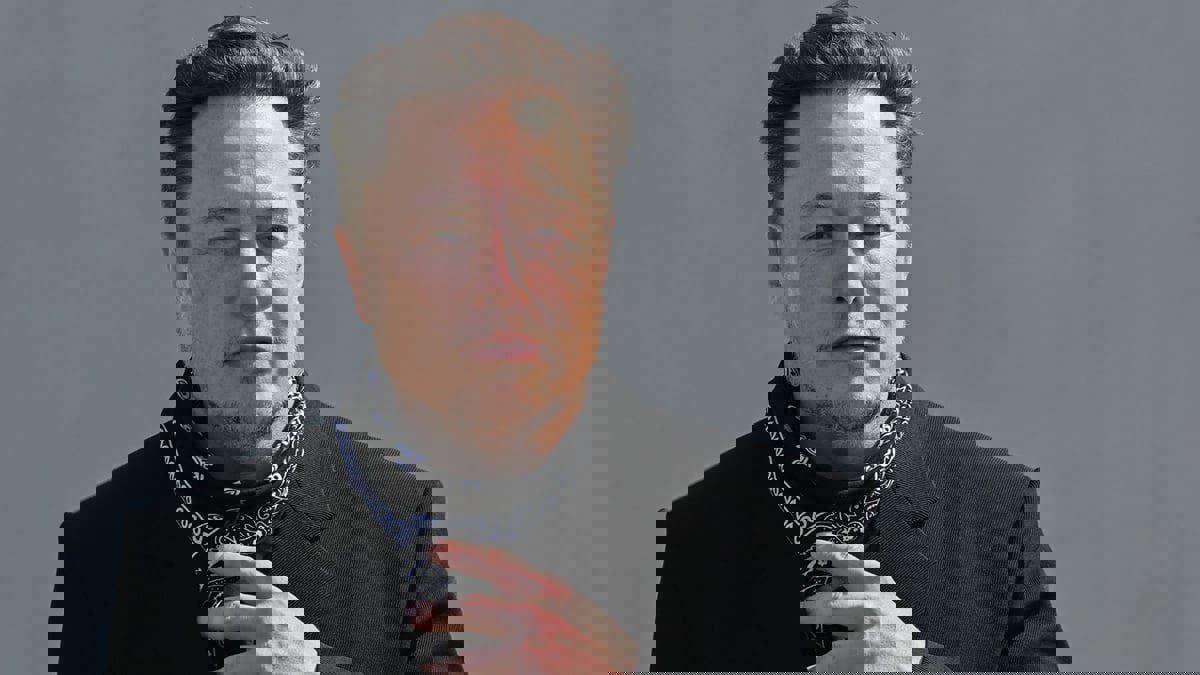 إيلون ماسك: الركود العالمي قد يستمر حتى ربيع 2024