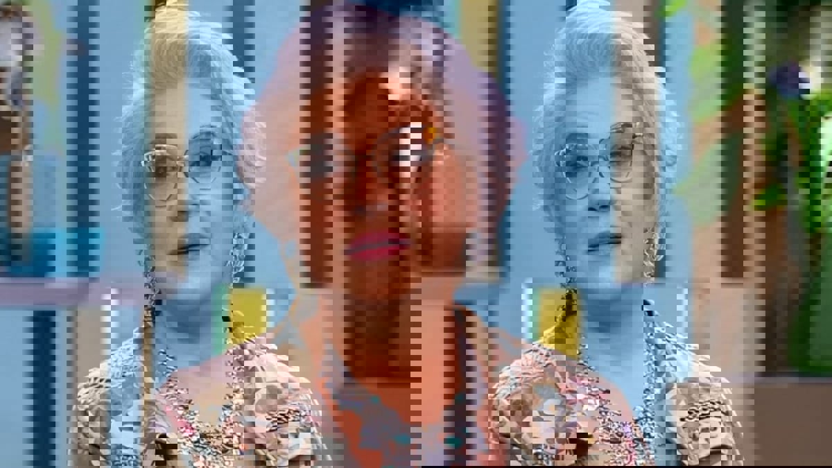 ناهد فريد شوقي تحذر محمد رمضان من التعرض لوالدها