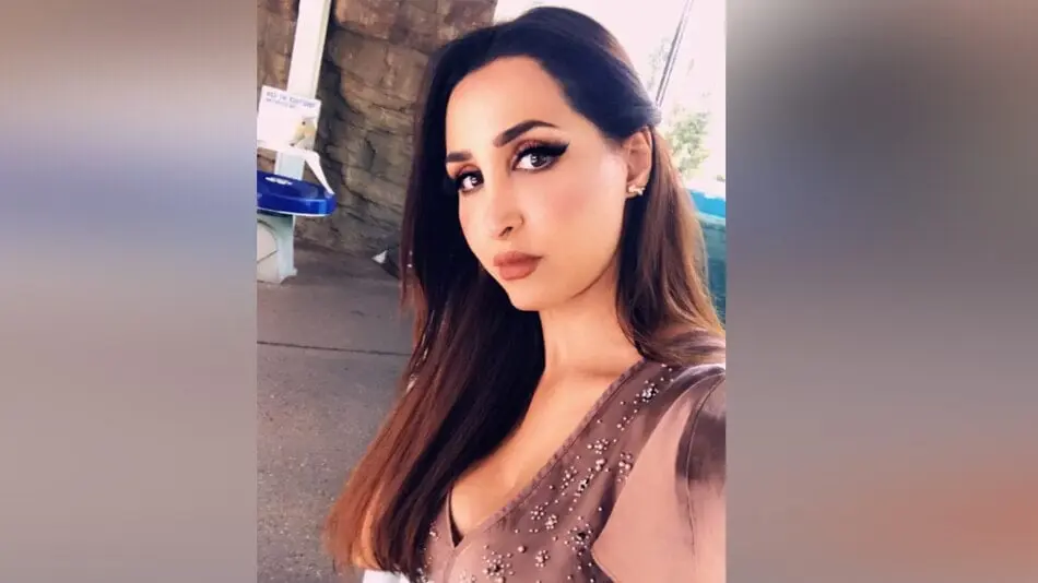 هند القحطاني تدعو متابعة لزيارة مسقط رأسها لتجربة "حياة النساء"