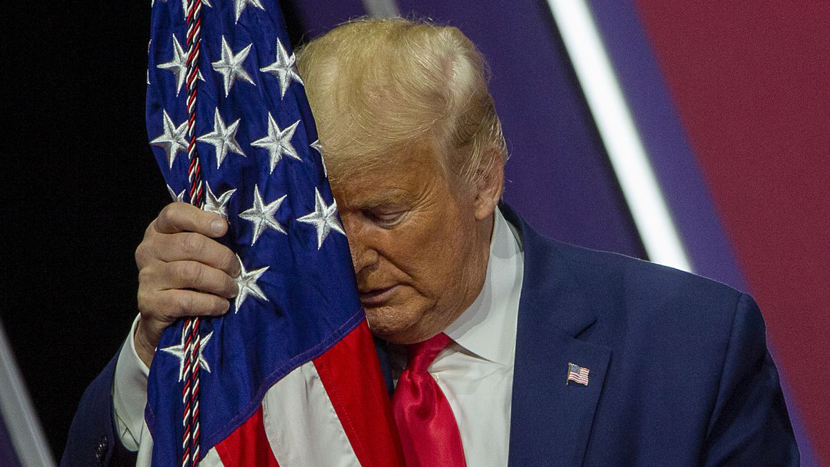 طبيب ترامب: ترامب يعالج بأجسام مضادة صناعية تُعتبر نتيجتها واعدة