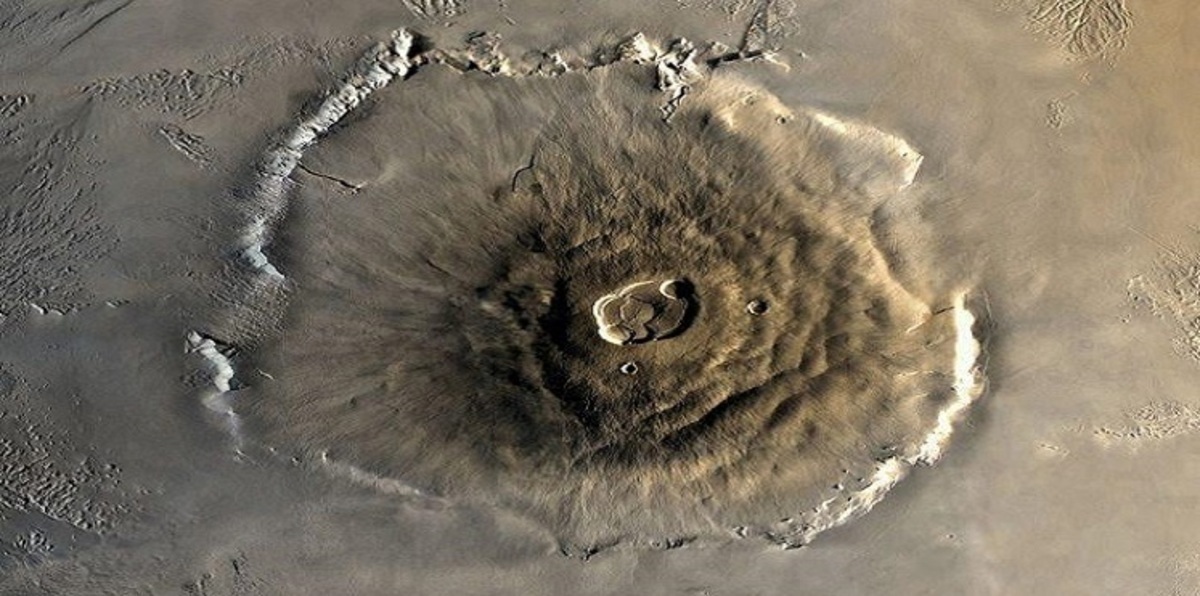 فك لغز أكبر براكين  النظام الشمسي