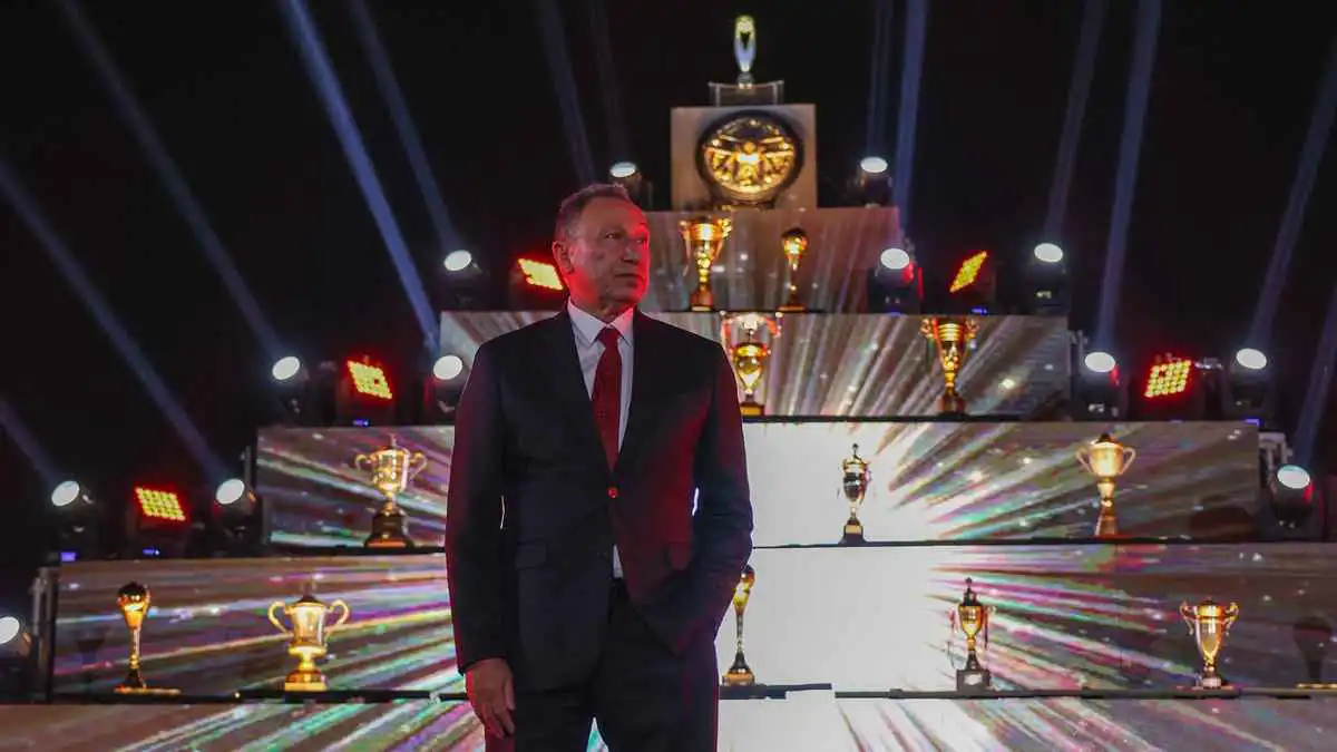 بعد رحيله.. كم عدد بطولات محمود الخطيب مع الأهلي المصري؟