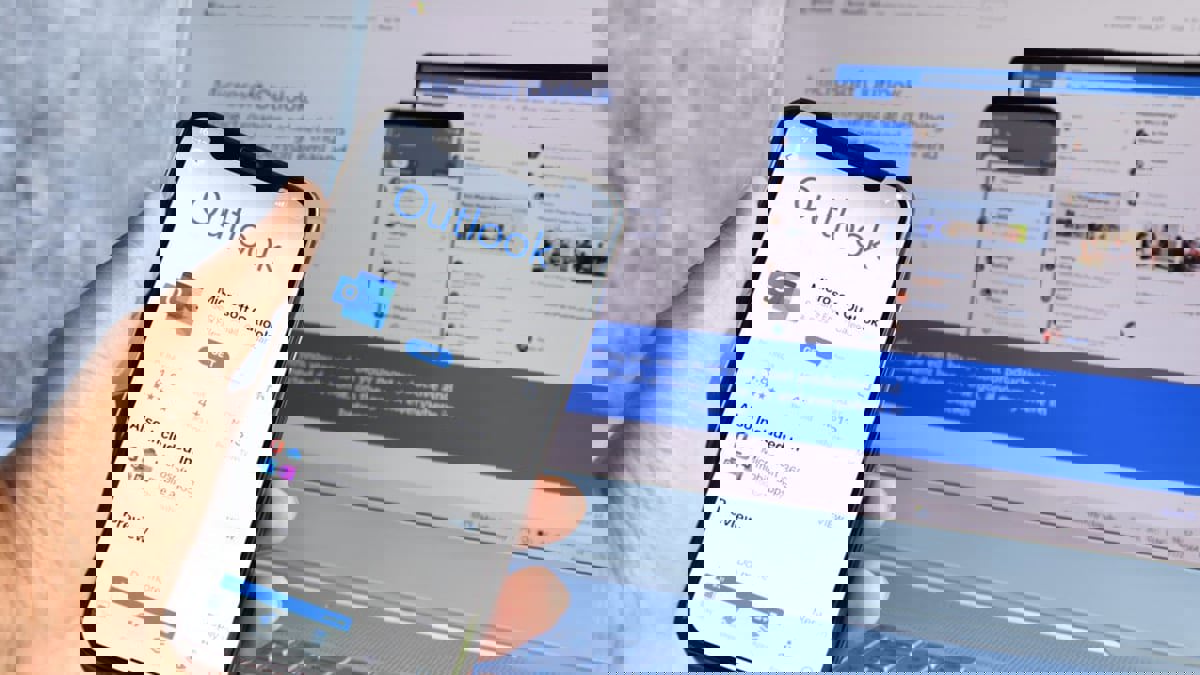 مايكروسوفت تطور نسخة "لايت" من خدمة الإيميل Outlook‎‎