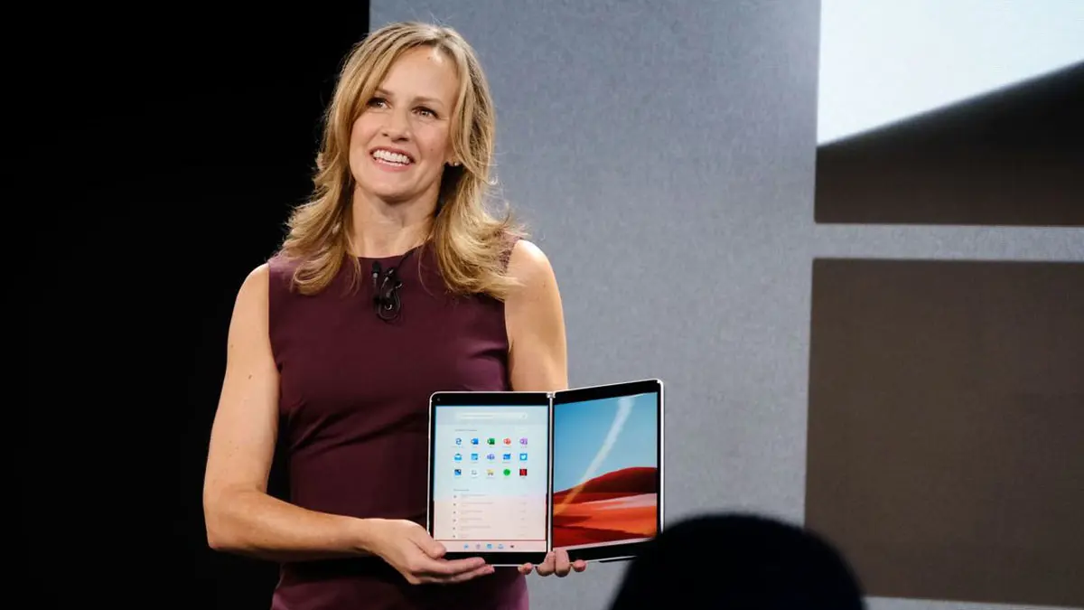 مايكروسوفت تكشف موعد إطلاق ويندوز 10X "لايت" للحواسيب ثنائية الشاشة