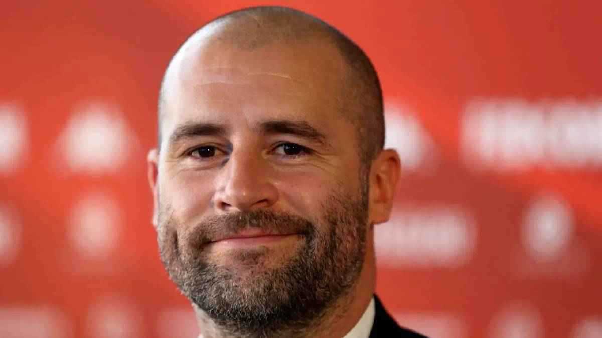 حلم جماهيري.. الهلال السعودي يقترب من التعاقد مع بول ميتشل