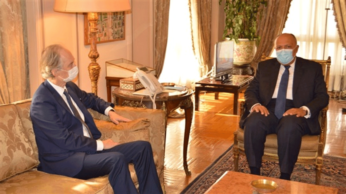 مصر تحذر من إحداث أي تغيير ديموغرافي في سوريا