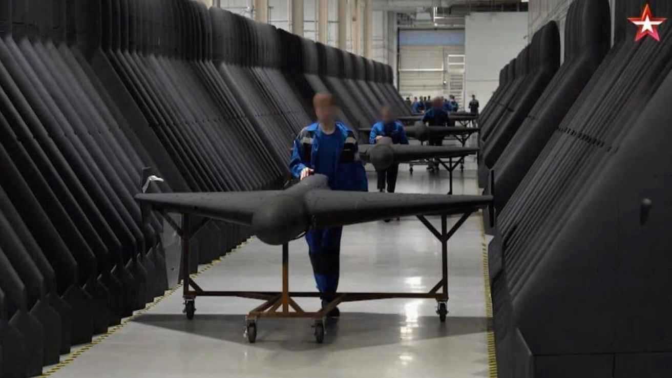 "تلغراف": شركات صينية ساعدت روسيا "سراً" في إنتاج مسيّرات