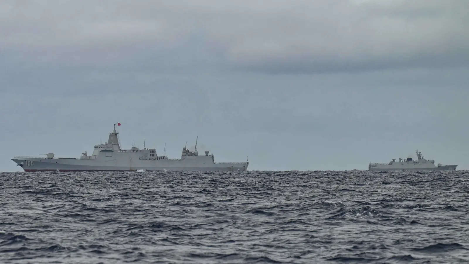 الجيش الأمريكي يجري محادثات للحد من الأعمال "غير الآمنة" للصين