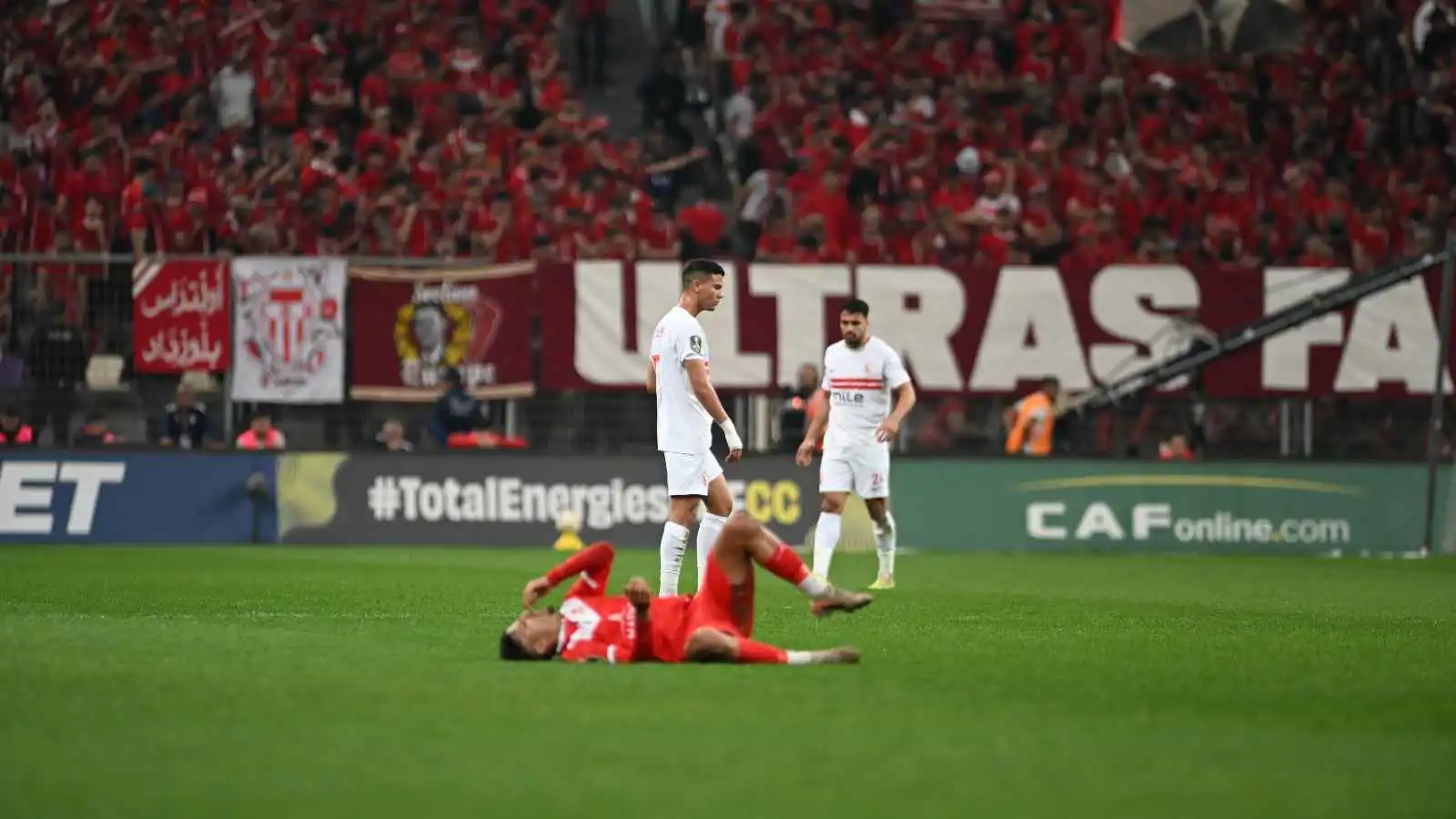 قمة مصرية جزائرية.. القنوات الناقلة لمباراة الزمالك وشباب بلوزداد