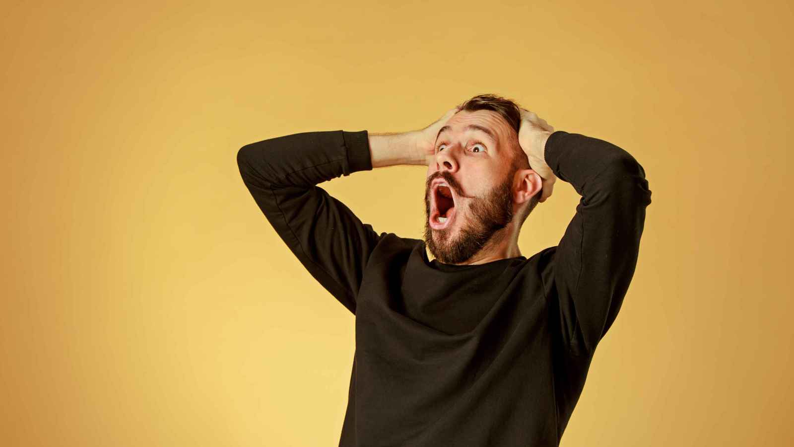 فكاهة أم رعب؟.. زوجات يوثقن ردود أفعال شركائهن لحظة "صراخ هستيري"