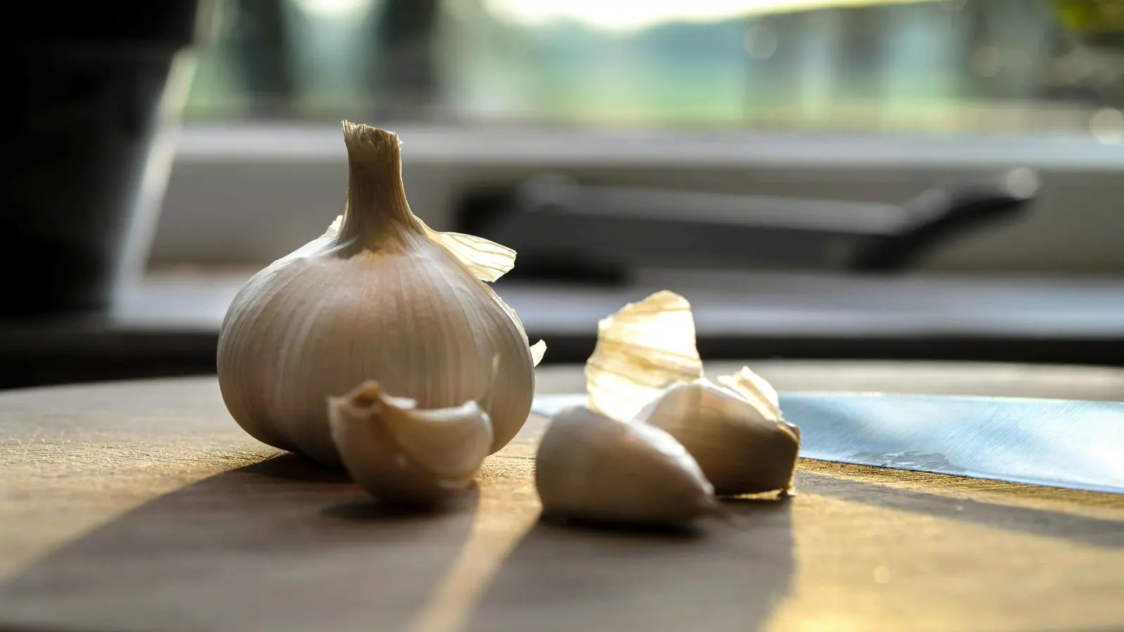 وداعًا للتقشير الممل.. تعرف على ثوم الفص الواحد (صور)