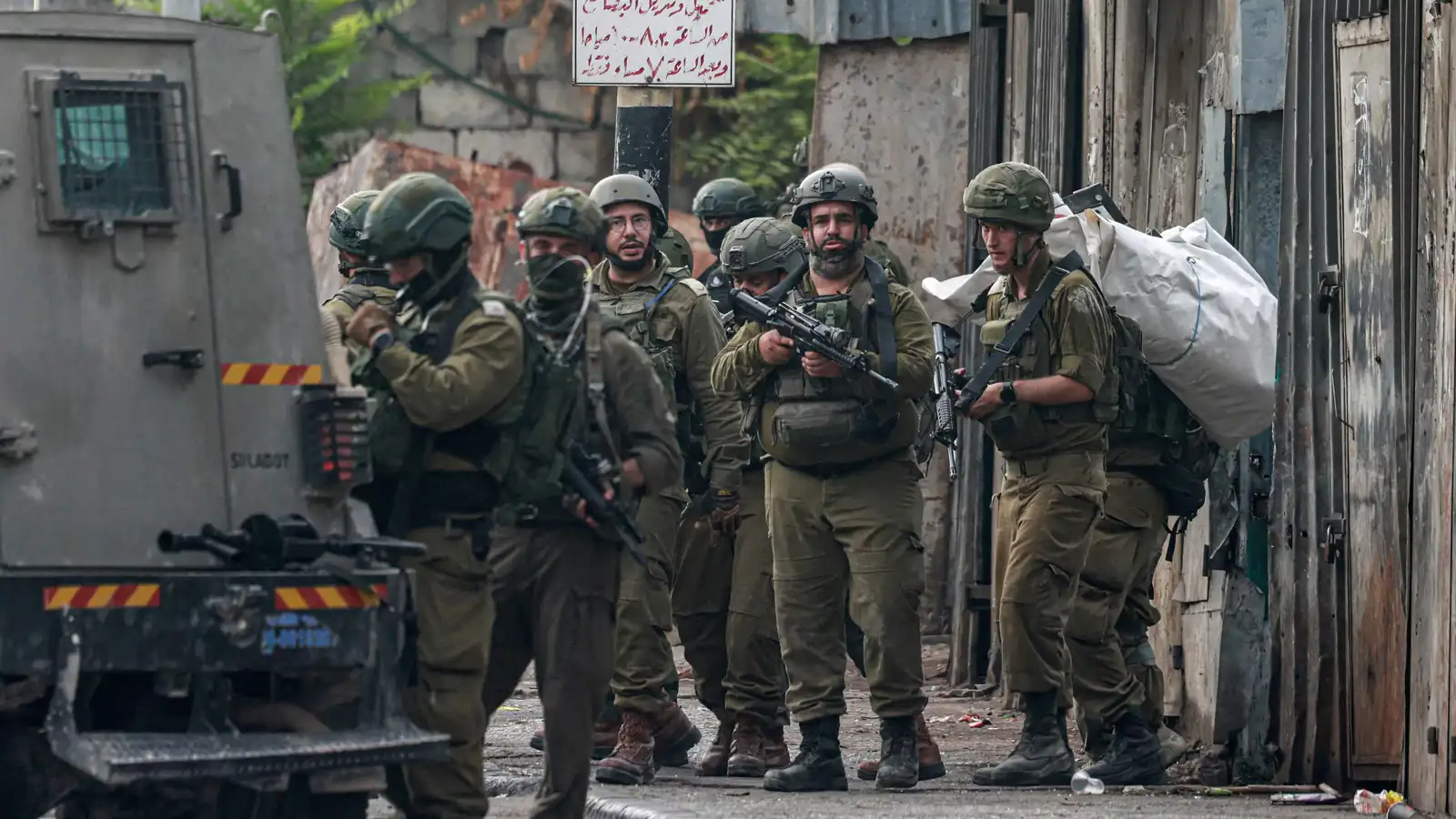 معاريف: إسرائيل تفرض السيادة على الضفة الغربية بـ"هدوء شديد"