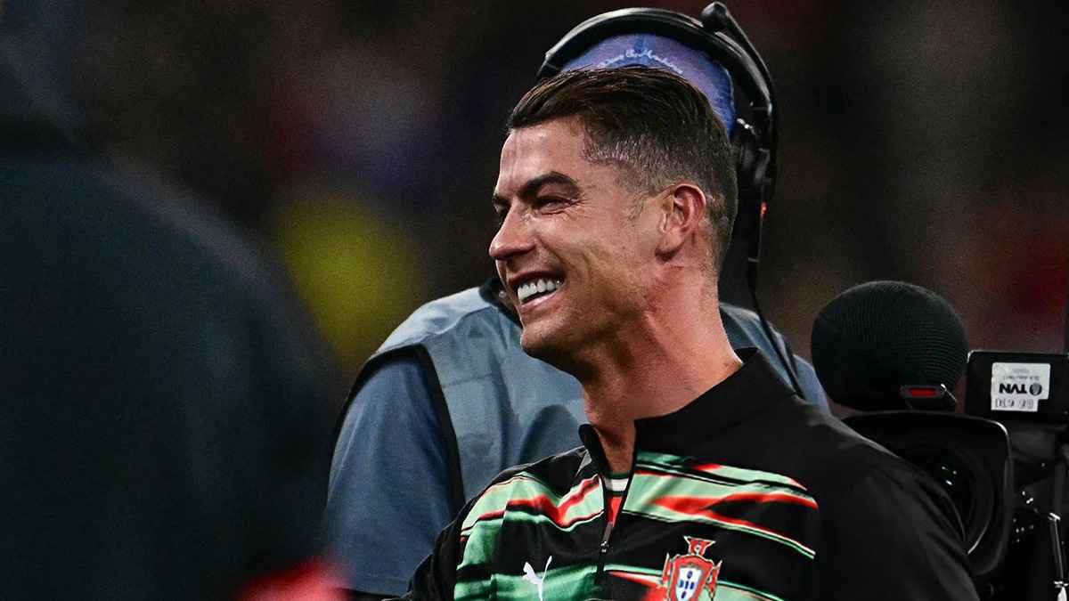 مقطع تاريخي.. رد فعل رونالدو أثناء ركلة الترجيح الأخيرة أمام إسبانيا (فيديو)