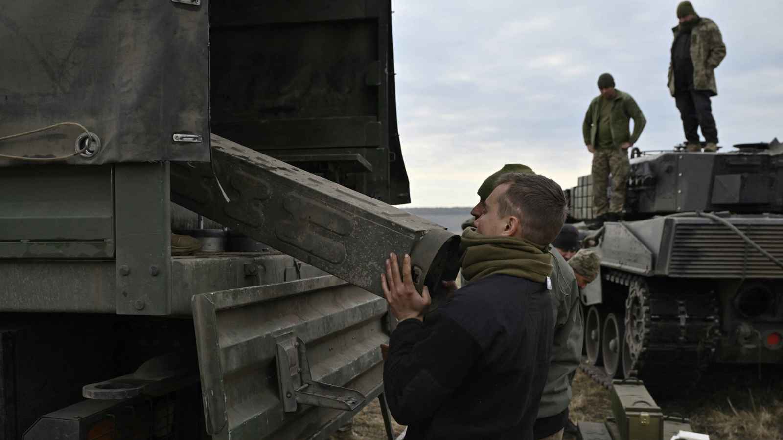 ألمانيا تتعهد بمزيد من الأسلحة لأوكرانيا