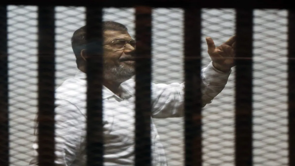 تأجيل محاكمة مرسي بقضية "اقتحام الحدود الشرقية"