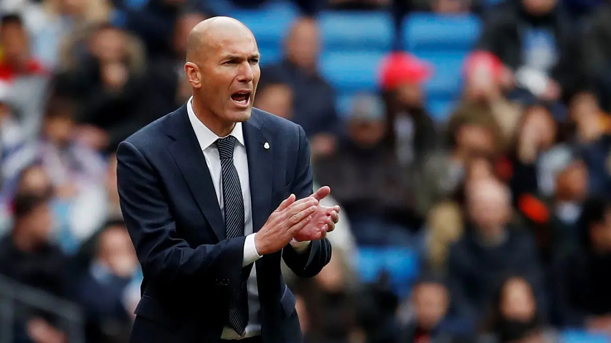 أخبار ريال مدريد وبرشلونة ومانشستر يونايتد.. بورصة المدربين تغزو الميرينغي وموهبة البارسا "إسبانية" رسميًا