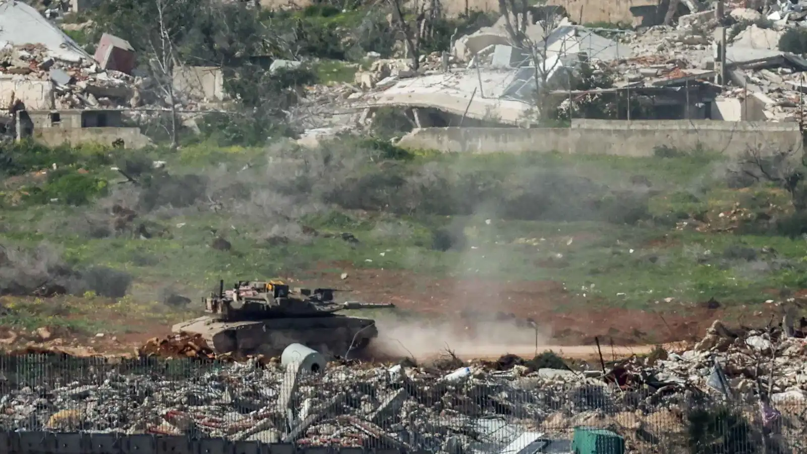 "حزب الله" يطالب سكان مستوطنات شمال إسرائيل بالإخلاء فوراً