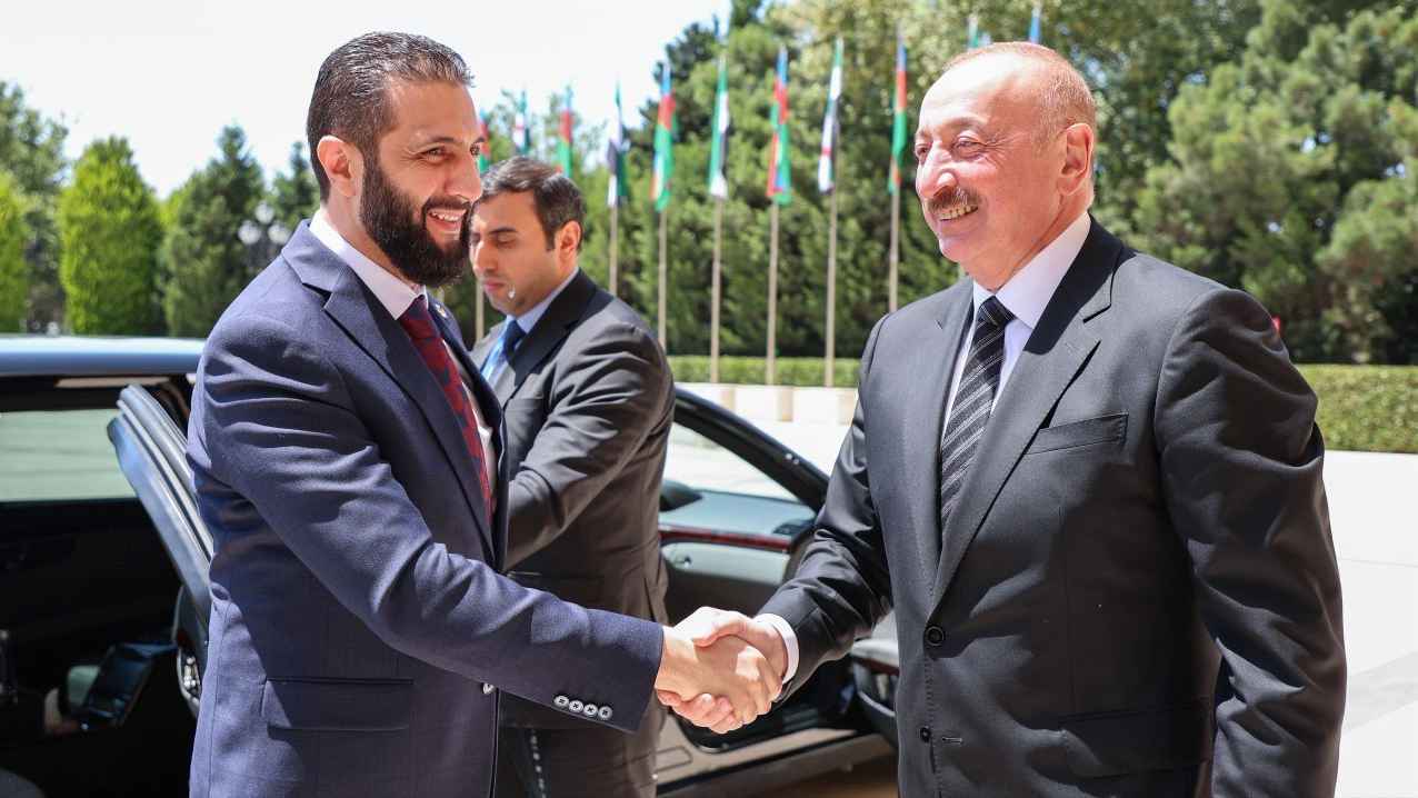 مفاوضات باكو.. من الكر والفر لـ"إعادة التشبيك" بين إسرائيل وسوريا