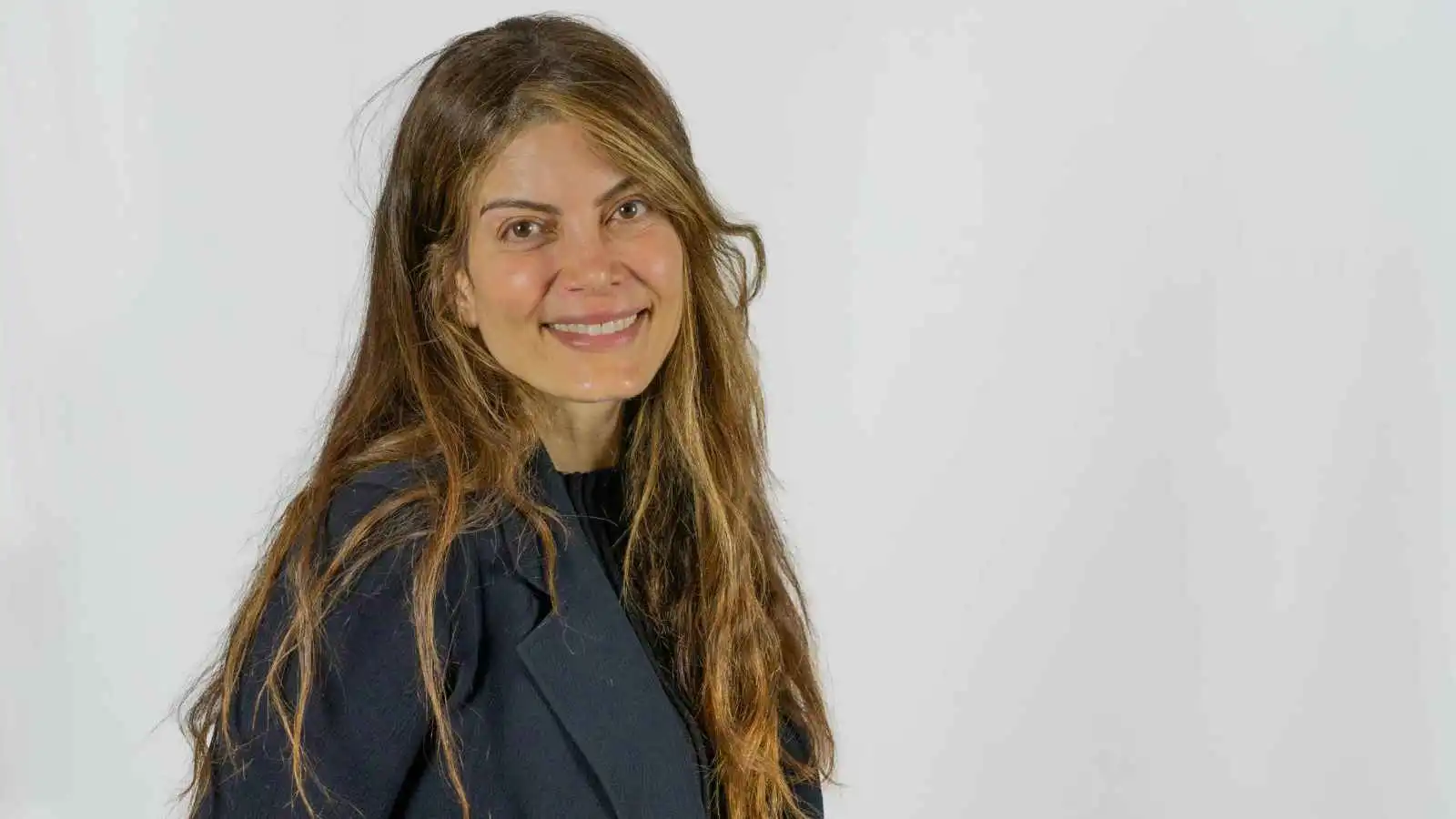 بينهم امرأة.. سياسيون مسلمون يقودون اليمين المتطرف في بريطانيا