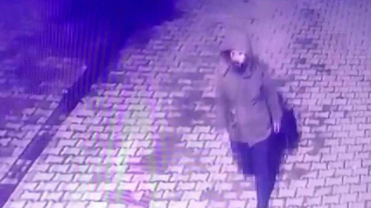 تركيا.. مجهول يمزق إطارات 160 سيارة بعد الزلزال (فيديو)